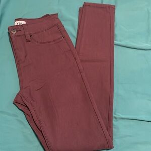 Skinny leg stretchy jeans